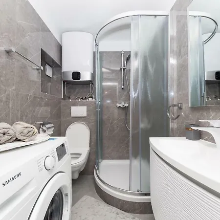 Apartment Apartman Luminosa In Souterrain Split